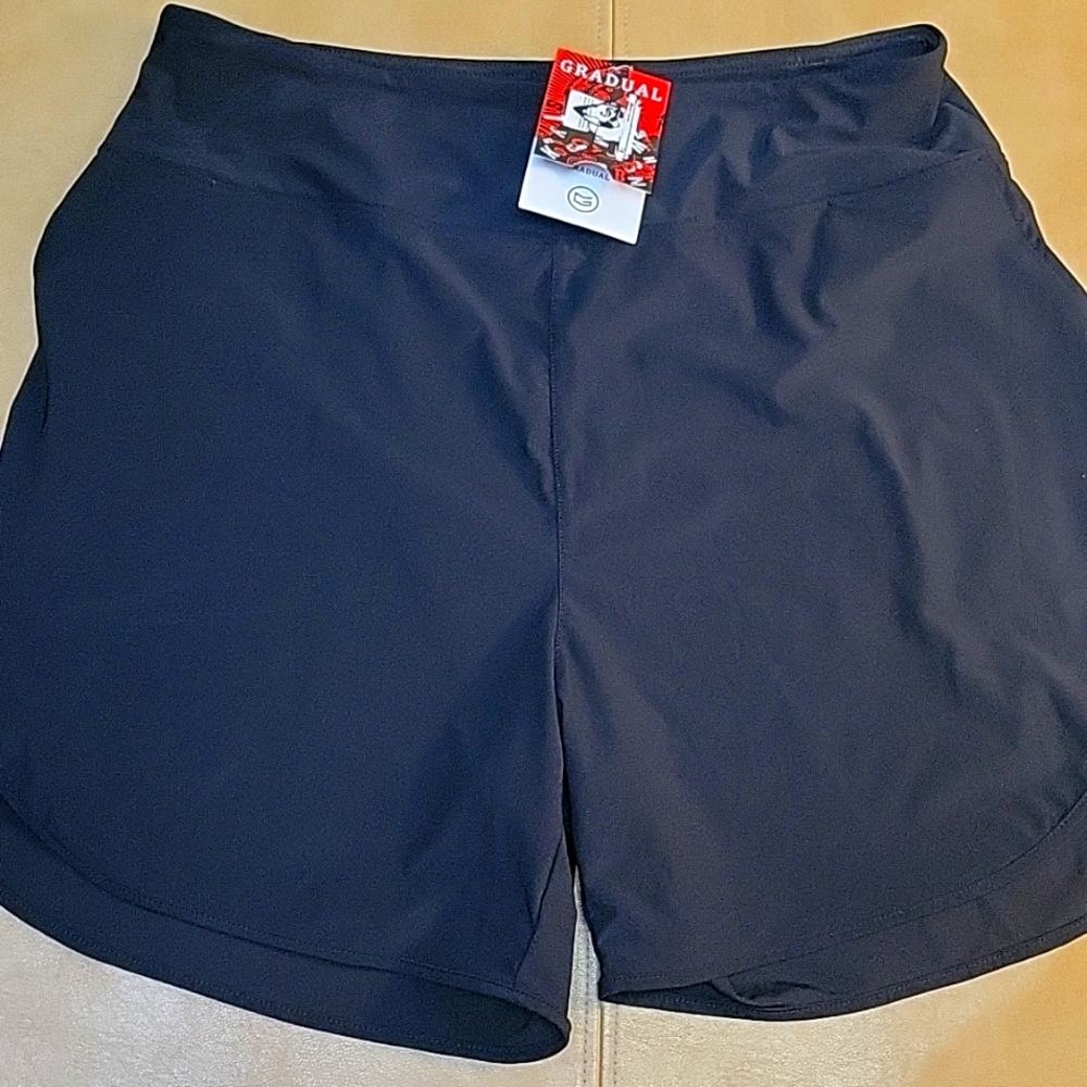 🆕️Gradual Shorts black comfy soft size XL